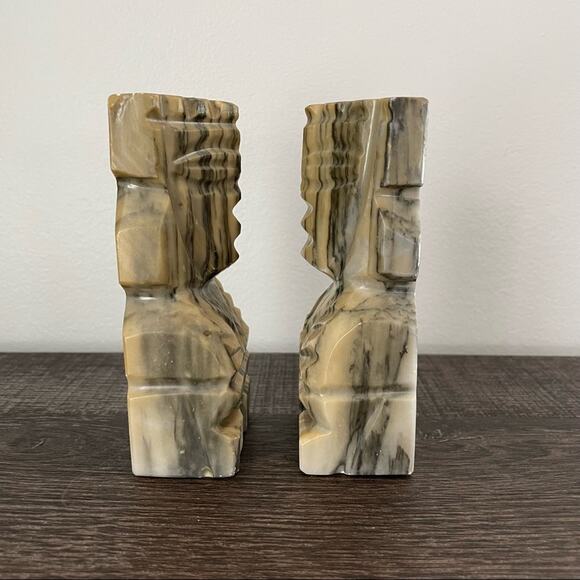 Vintage | Mayan Aztec Carved Stone Marble Bookends Tiki Books Boho MCM Decor Set - Picture 5 of 7